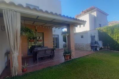 Chalet en venta en Almensilla